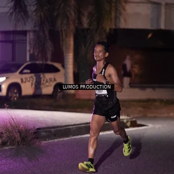 Runner Photo 7966107