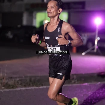 Runner Photo 7966125