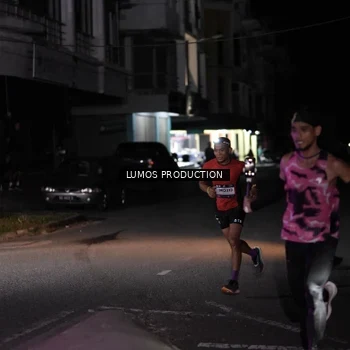 Runner Photo 7966141