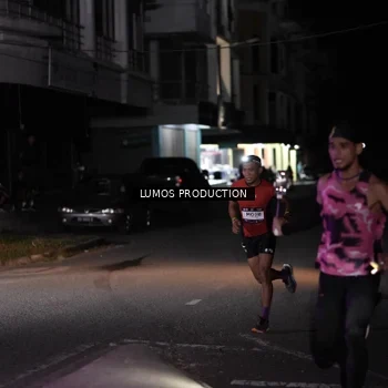 Runner Photo 7966147