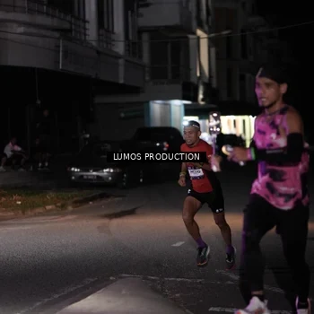Runner Photo 7966150