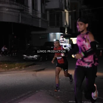 Runner Photo 7966152