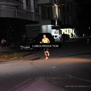 Runner Photo 7966345