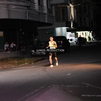 Runner Photo 7966351