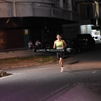 Runner Photo 7966375
