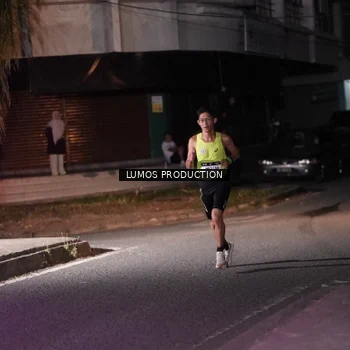 Runner Photo 7966385