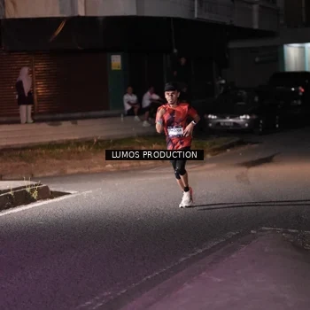 Runner Photo 7966563
