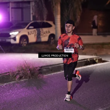 Runner Photo 7966589