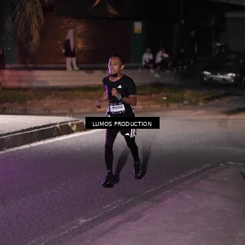 Runner Photo 7966617