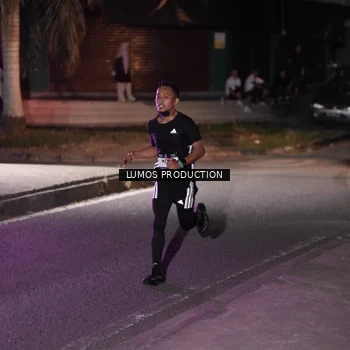 Runner Photo 7966623