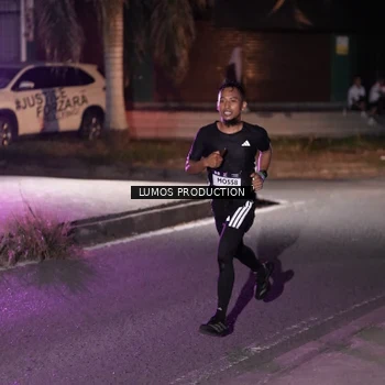 Runner Photo 7966624