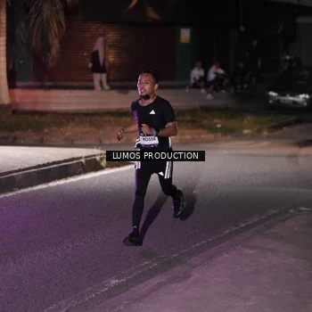 Runner Photo 7966625