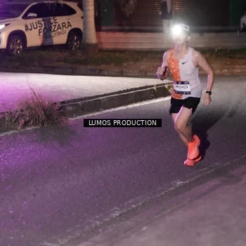Runner Photo 7966642
