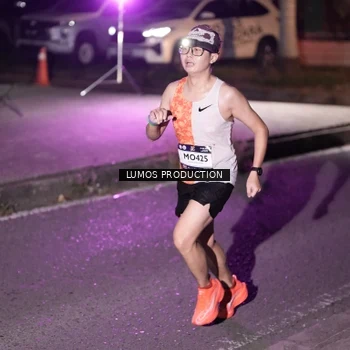 Runner Photo 7966654