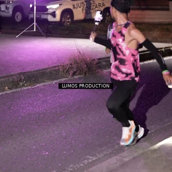 Runner Photo 7966666