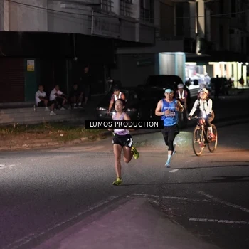Runner Photo 7966700