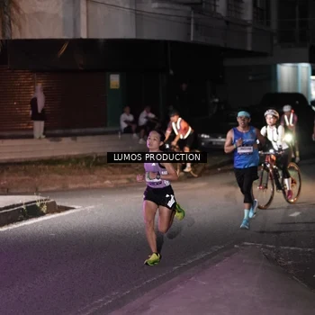 Runner Photo 7966712