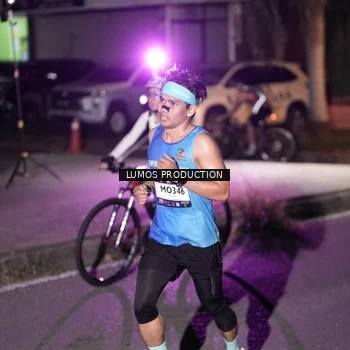 Runner Photo 7966759