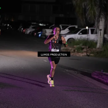 Runner Photo 7966819