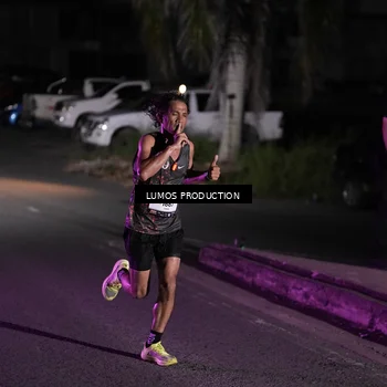 Runner Photo 7966831