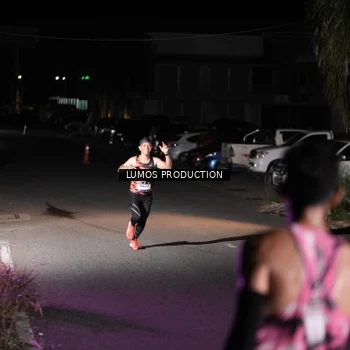 Runner Photo 7966856