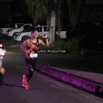 Runner Photo 7966876