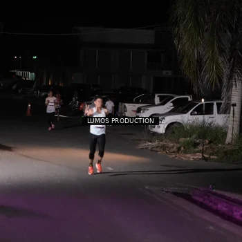 Runner Photo 7966911