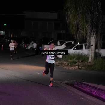Runner Photo 7966928