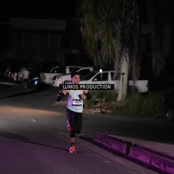 Runner Photo 7966937
