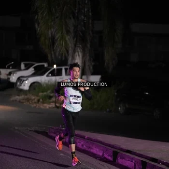 Runner Photo 7966943
