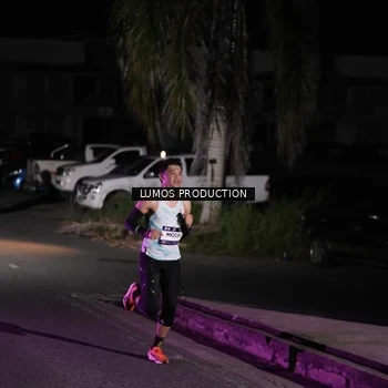 Runner Photo 7966944