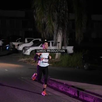Runner Photo 7966945