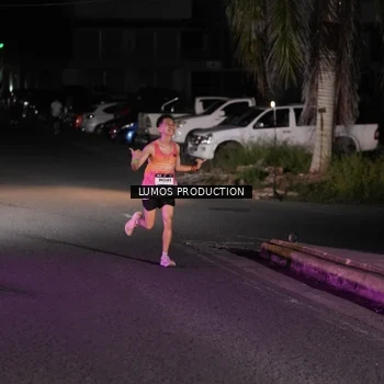 Runner Photo 7966995
