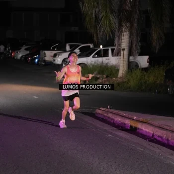 Runner Photo 7967008