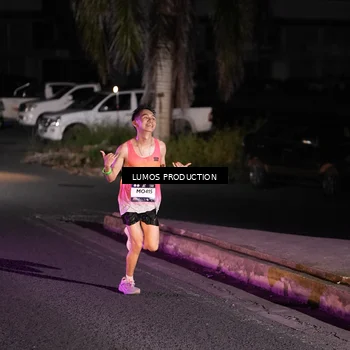 Runner Photo 7967013