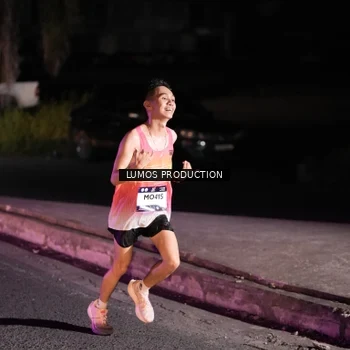 Runner Photo 7967034