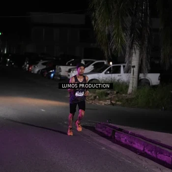 Runner Photo 7967038