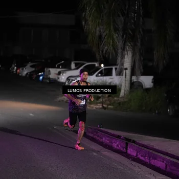 Runner Photo 7967039