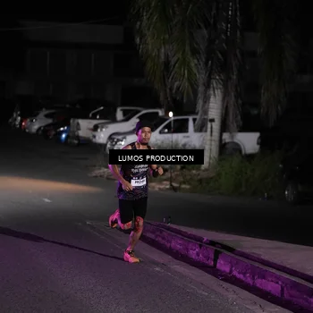Runner Photo 7967040