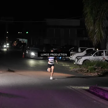Runner Photo 7967068