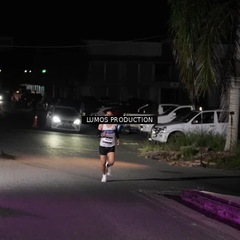 Runner Photo 7967082