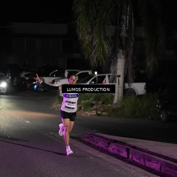 Runner Photo 7967103