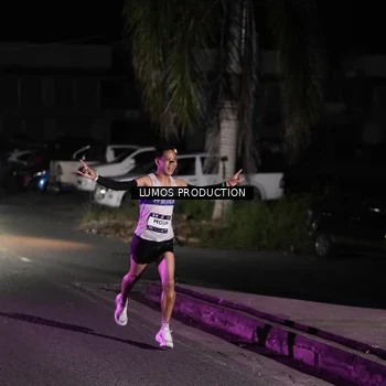 Runner Photo 7967107