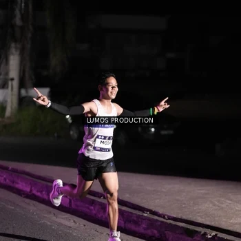 Runner Photo 7967125