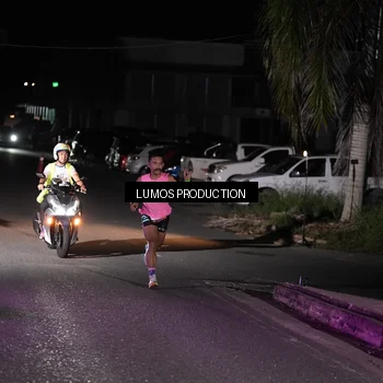 Runner Photo 7967135