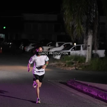 Runner Photo 7967249