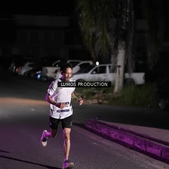 Runner Photo 7967255