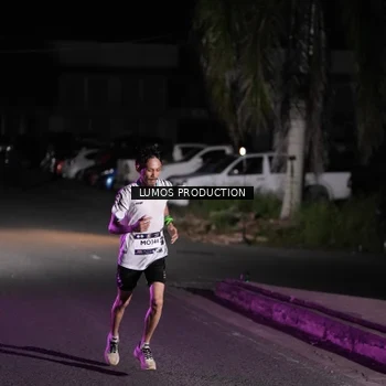 Runner Photo 7967256