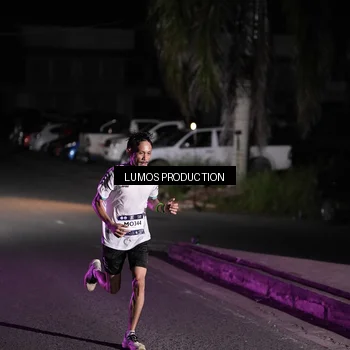 Runner Photo 7967257