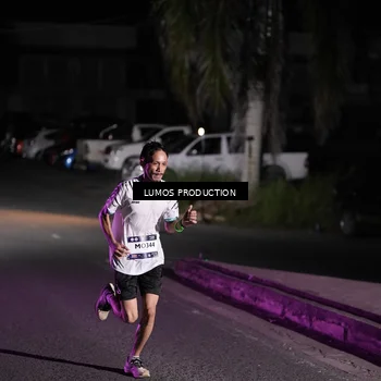 Runner Photo 7967258